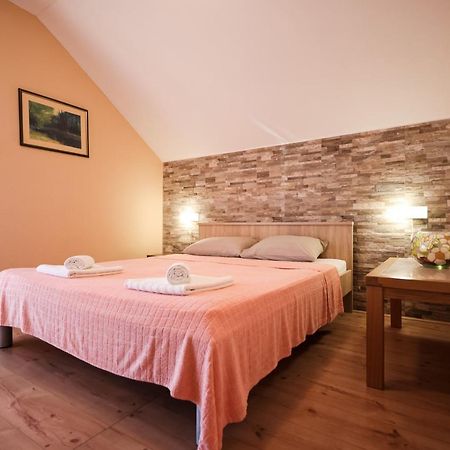 Apartment Ruza Sukošan Dış mekan fotoğraf