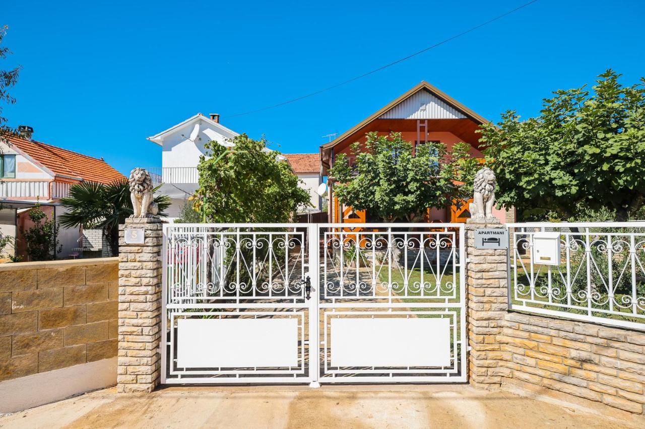 Apartment Ruza Sukošan Dış mekan fotoğraf