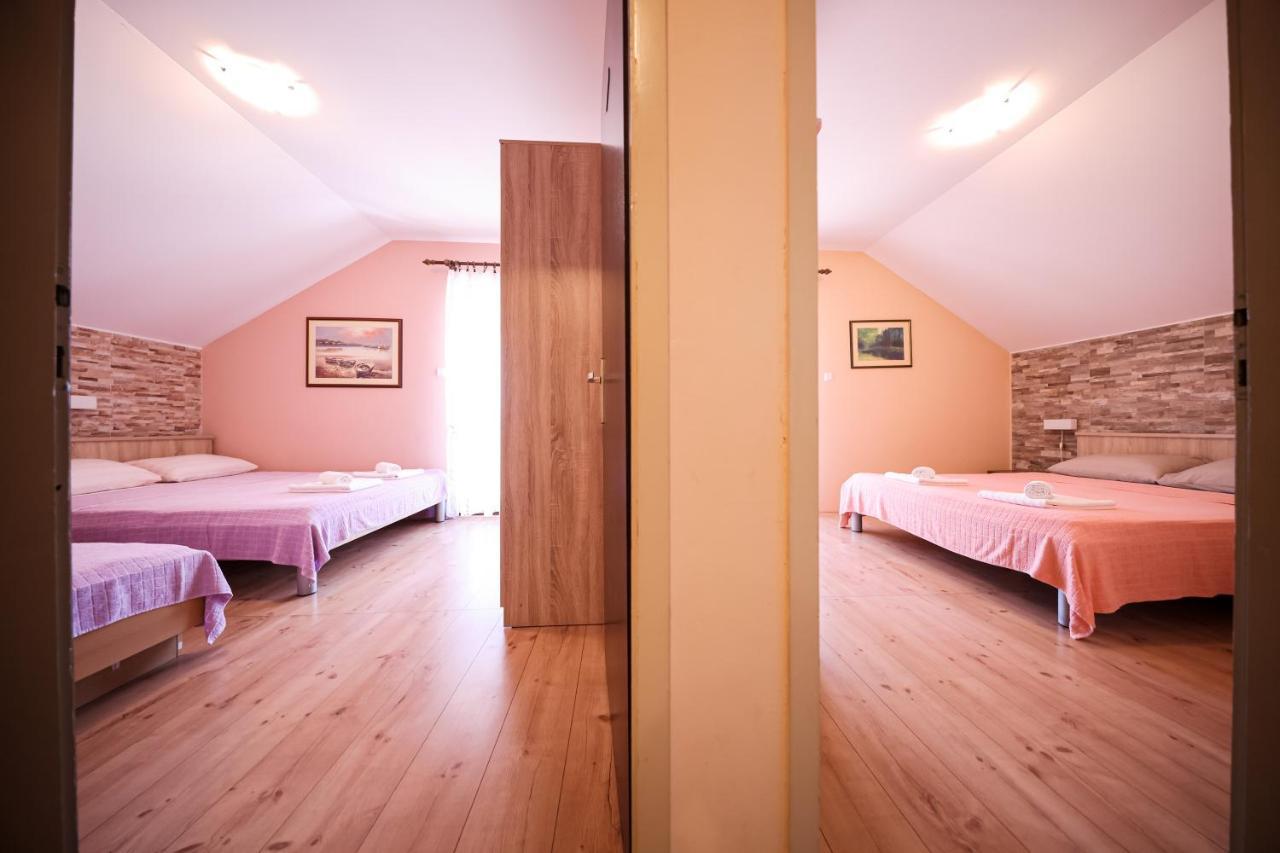 Apartment Ruza Sukošan Dış mekan fotoğraf