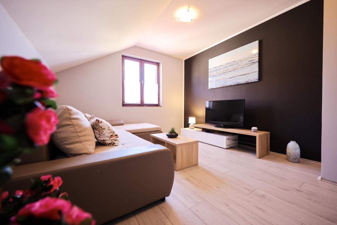 Apartment Ruza Sukošan Dış mekan fotoğraf