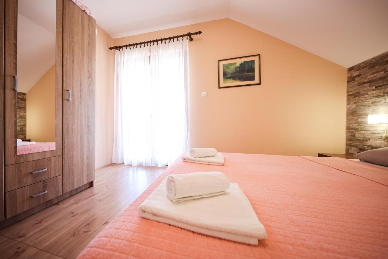 Apartment Ruza Sukošan Dış mekan fotoğraf