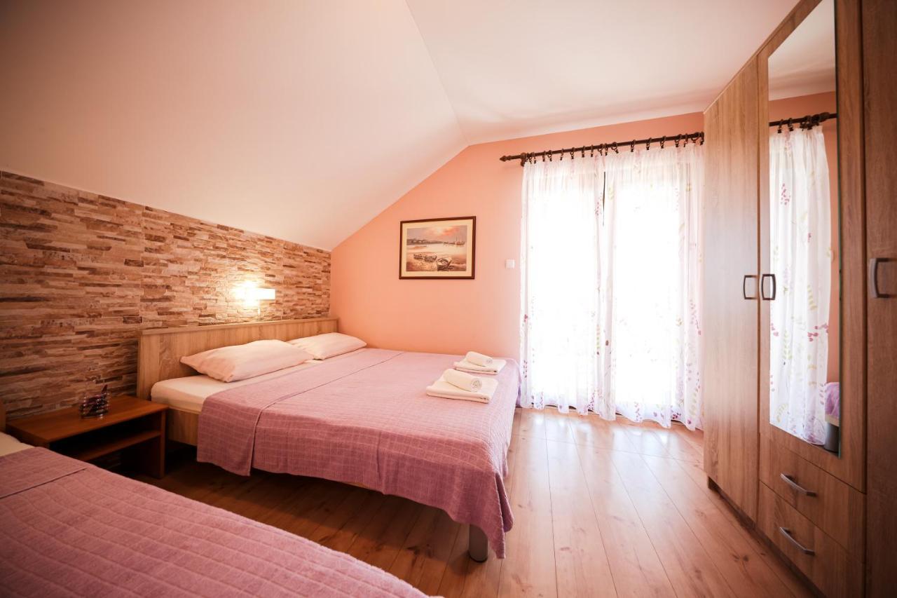 Apartment Ruza Sukošan Dış mekan fotoğraf