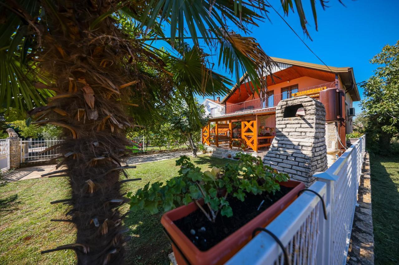 Apartment Ruza Sukošan Dış mekan fotoğraf