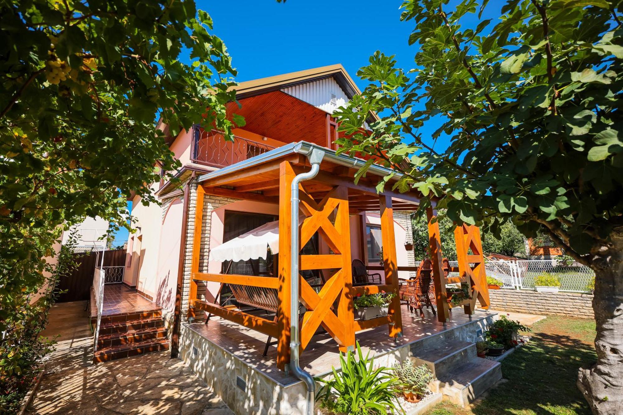 Apartment Ruza Sukošan Oda fotoğraf